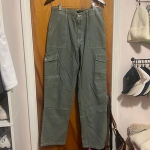 NWT F21 cargo pants